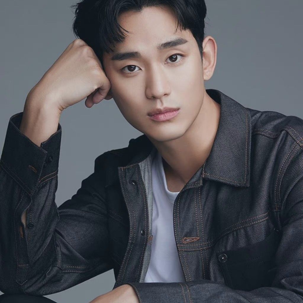 金秀賢的近期活動照