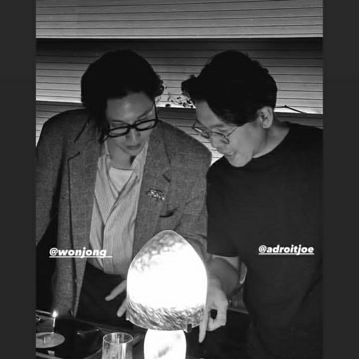 A moment captured by a fan of Lee Jongwon