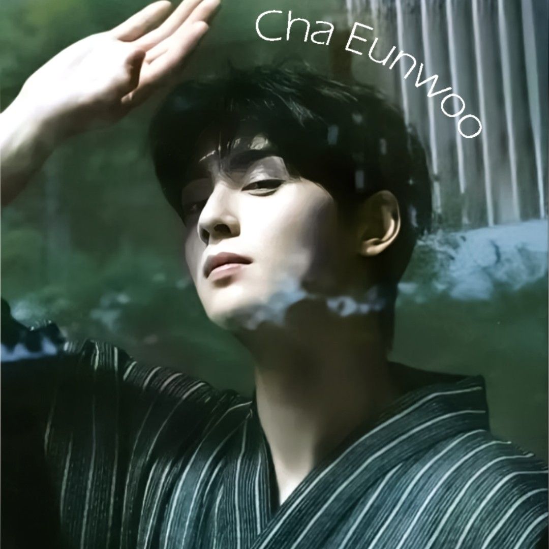 Behind-the-scenes cut of Cha Eunwoo