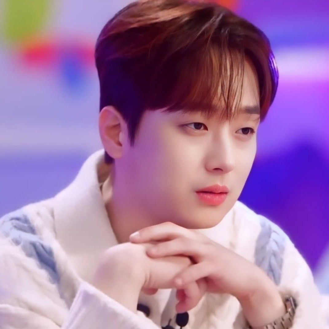 Recent activity shot of Lee Chanwon