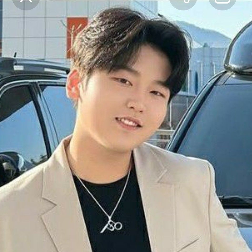 粉丝拍下的Park Sungon瞬间