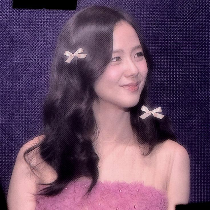 Feed komunitas selebriti terpopuler hari ini