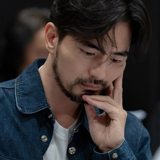 Latest photo of Lee Jinwook