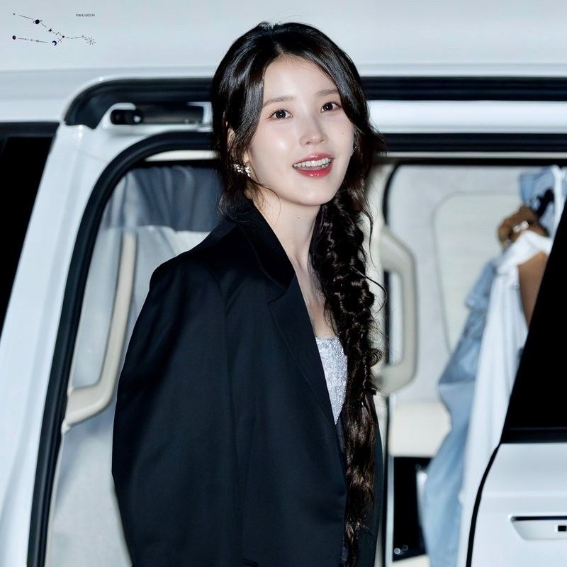 Recent activity shot of IU