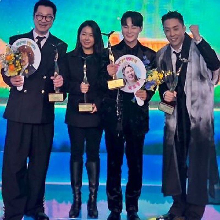 Behind-the-scenes cut of Park Seojin