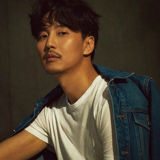 Behind-the-scenes cut of Kim Namgil