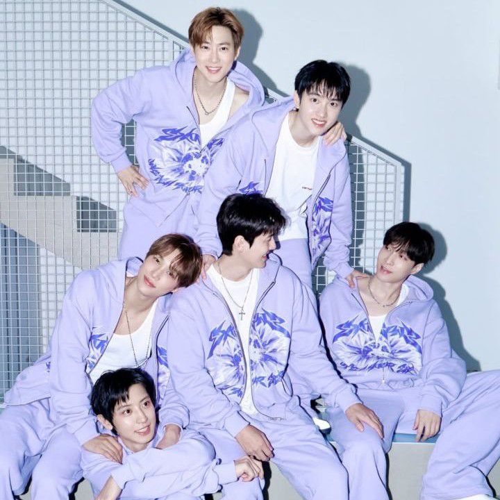 都暻秀 (D.O.)的最新照片