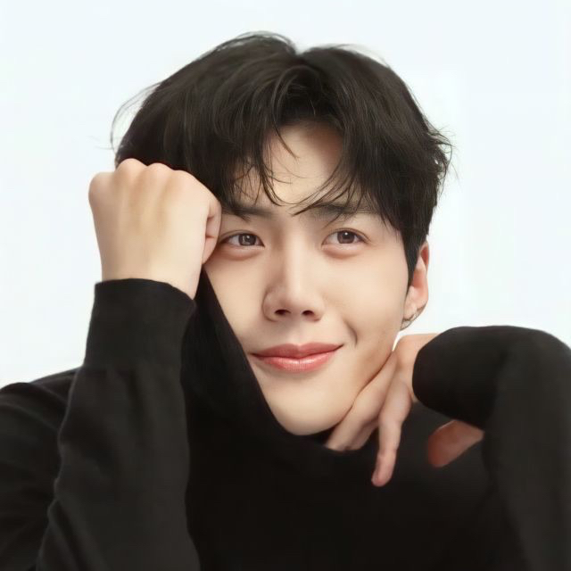 Behind-the-scenes cut of Kim Seonho