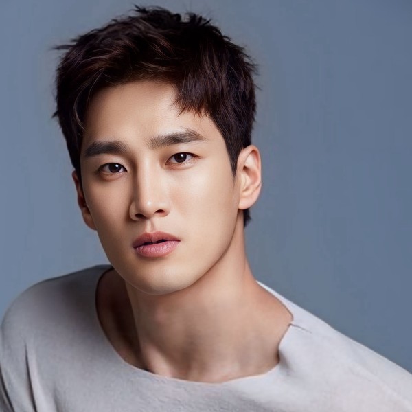 Popular profile image of Ahn Bohyun selected by vote