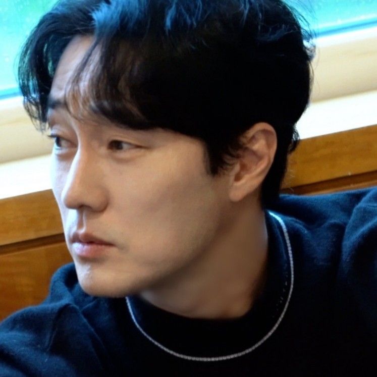 Recent activity shot of So Jisub