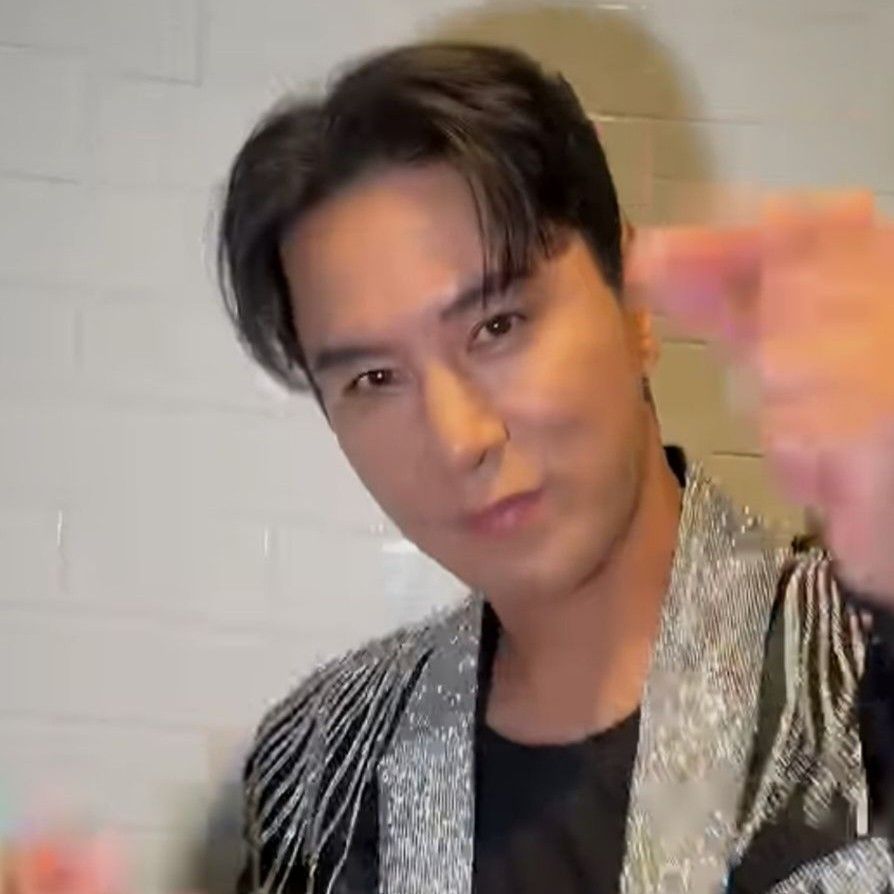 Foto kegiatan terbaru dari Jang Minho