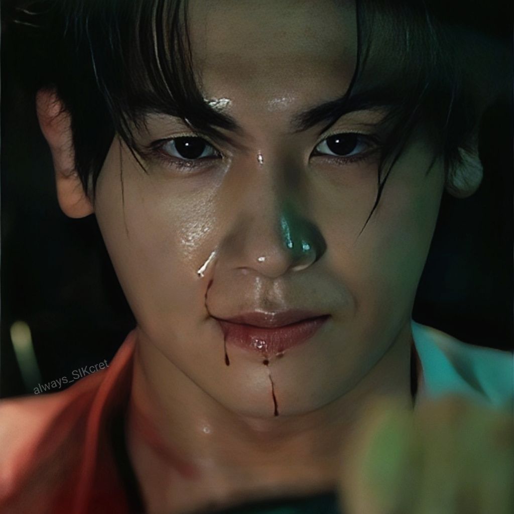 Latest photo of Park Hyungsik