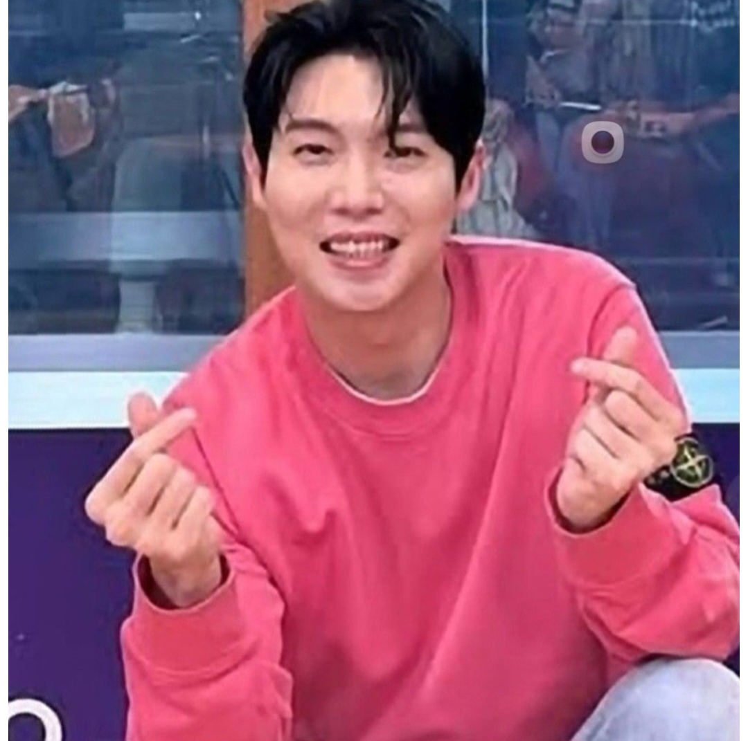 Behind-the-scenes cut of Son Taejin