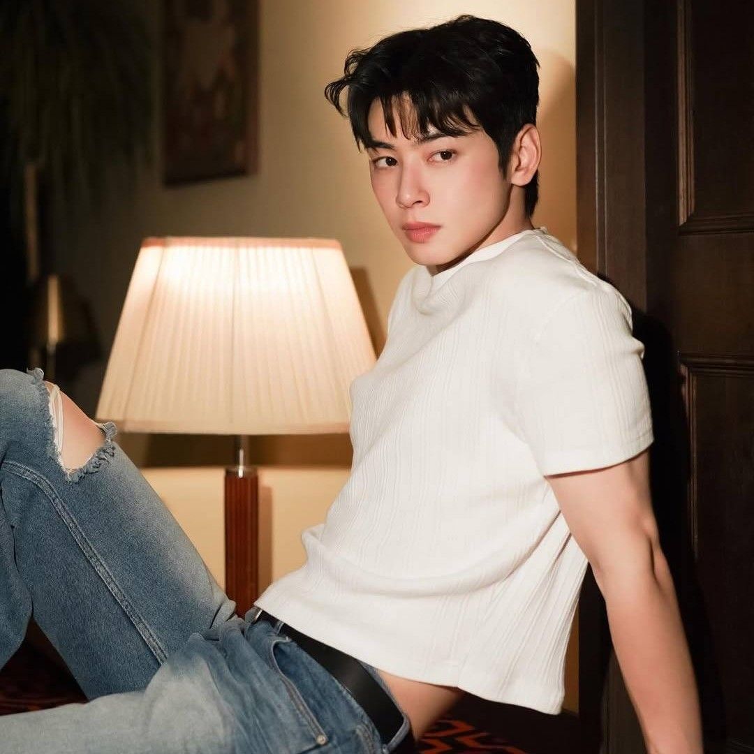 チャ・ウヌの最近の活動ショット