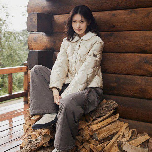 Behind-the-scenes cut of Jung Somin