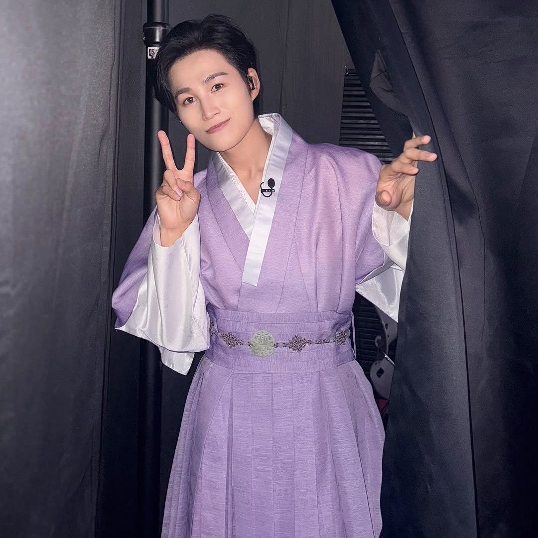 A moment captured by a fan of Kim Heejae