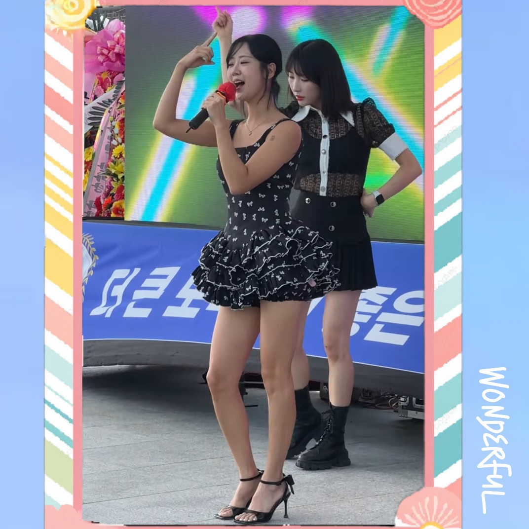 Latest photo of Kang Hyeyeon