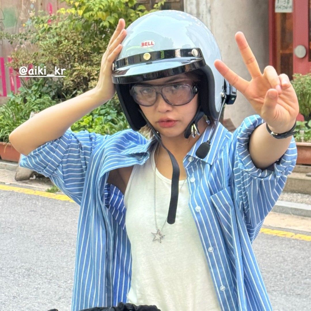 Behind-the-scenes cut of Aiki