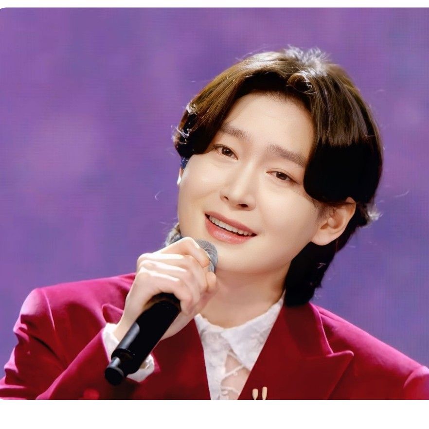 Behind-the-scenes cut of Kim Yongbin