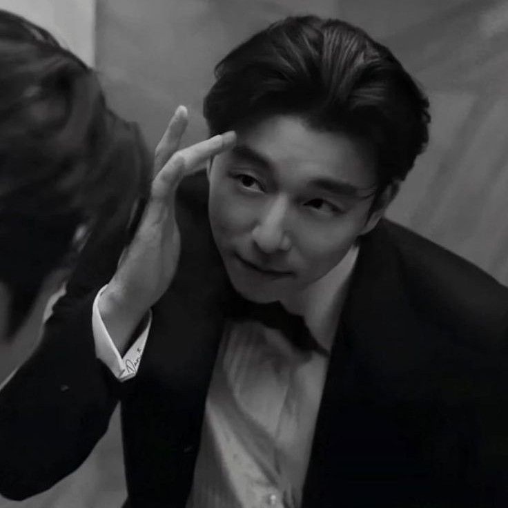 Behind-the-scenes cut of Gong Yoo