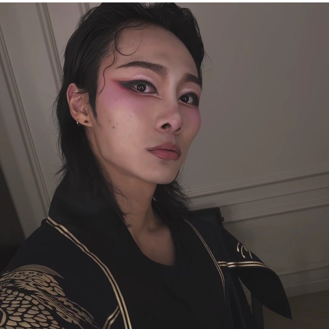 Behind-the-scenes cut of Ki Moogan