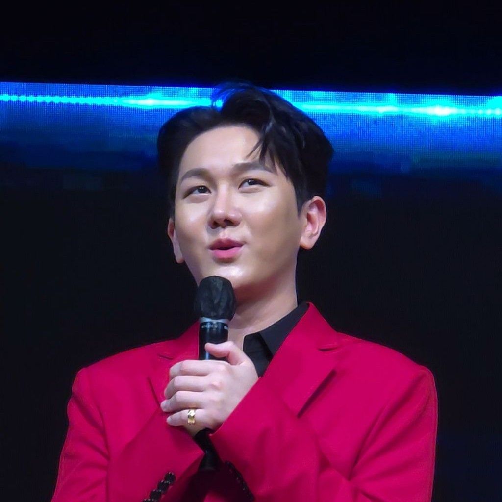 A moment captured by a fan of Kim Soochan