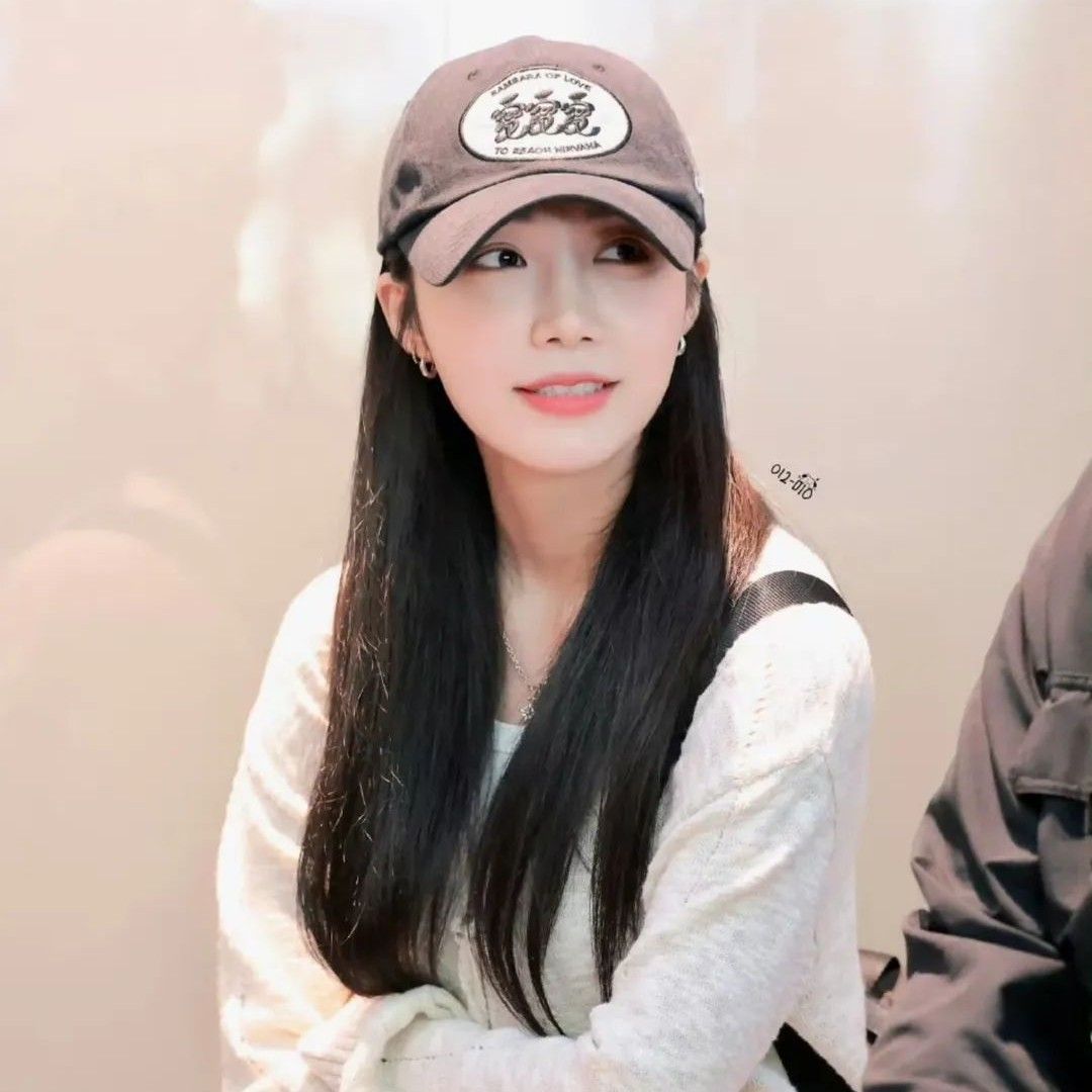 Latest photo of Jung Eunji
