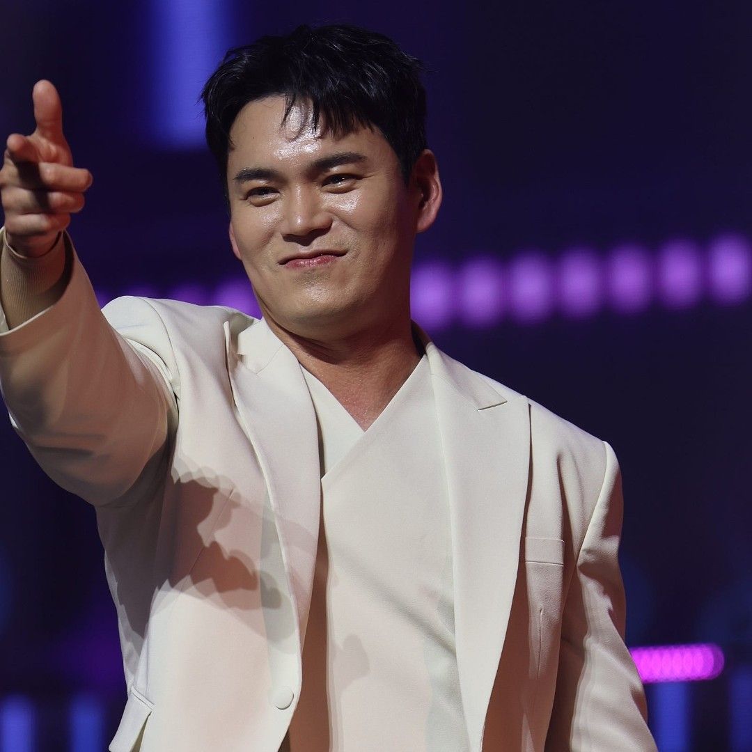 Latest photo of Lee Jung