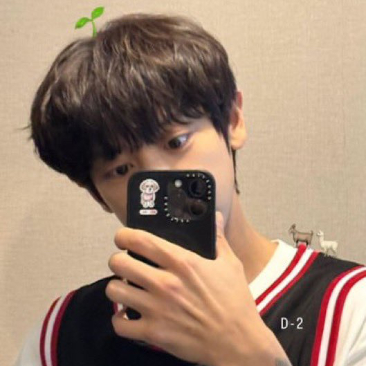 Recent activity shot of Chanyeol