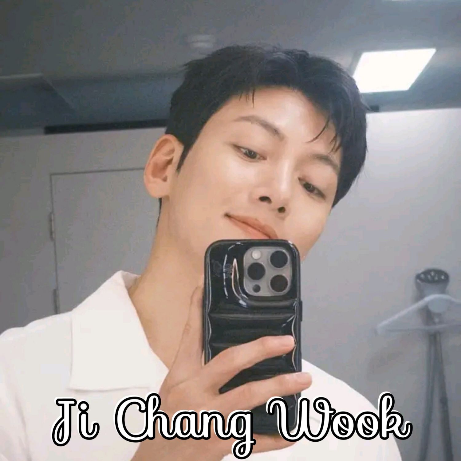 A moment captured by a fan of Ji Changwook