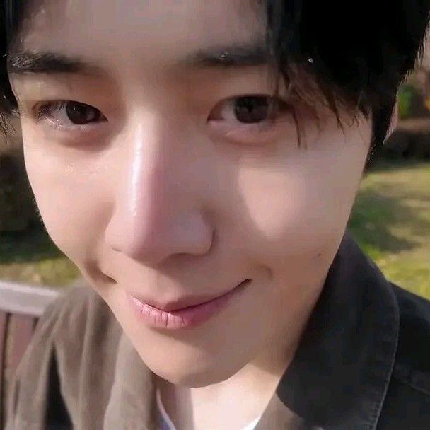 Recent activity shot of Kim Seonho