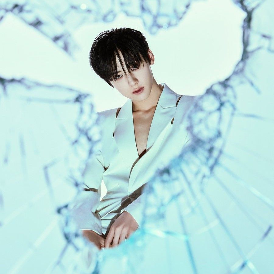 Latest photo of Hwang Minhyun
