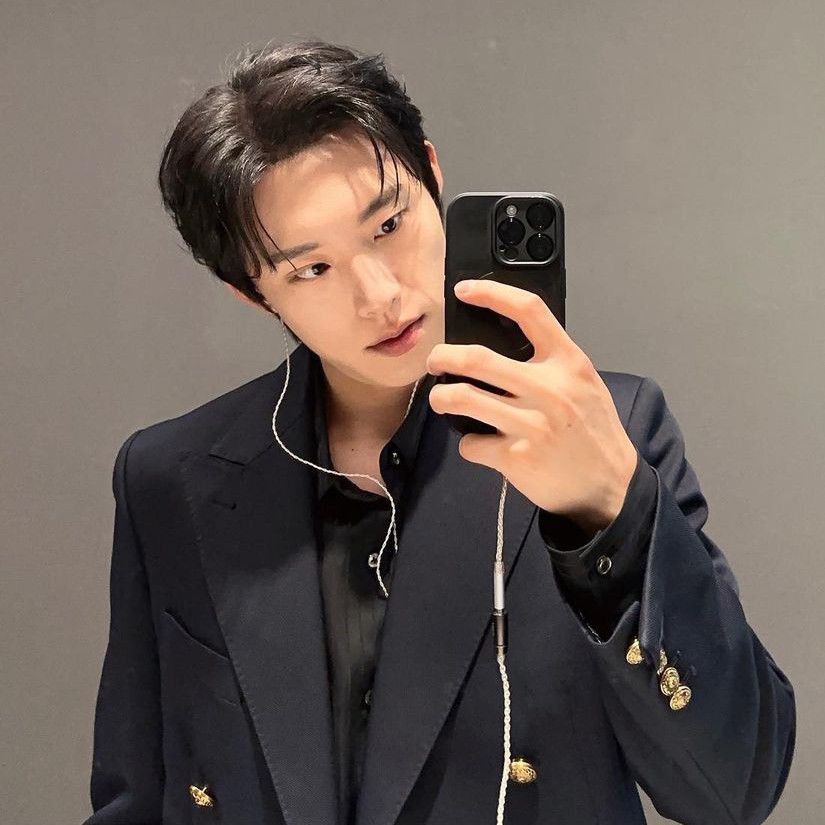 Latest photo of Kim Sungcheol