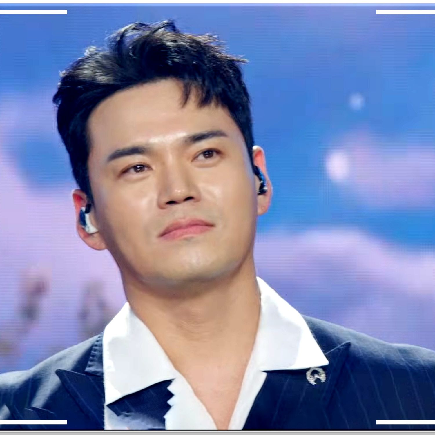 Behind-the-scenes cut of Lee Jung