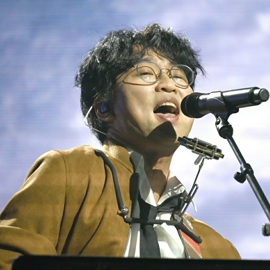 Recent activity shot of Bak Changgeun