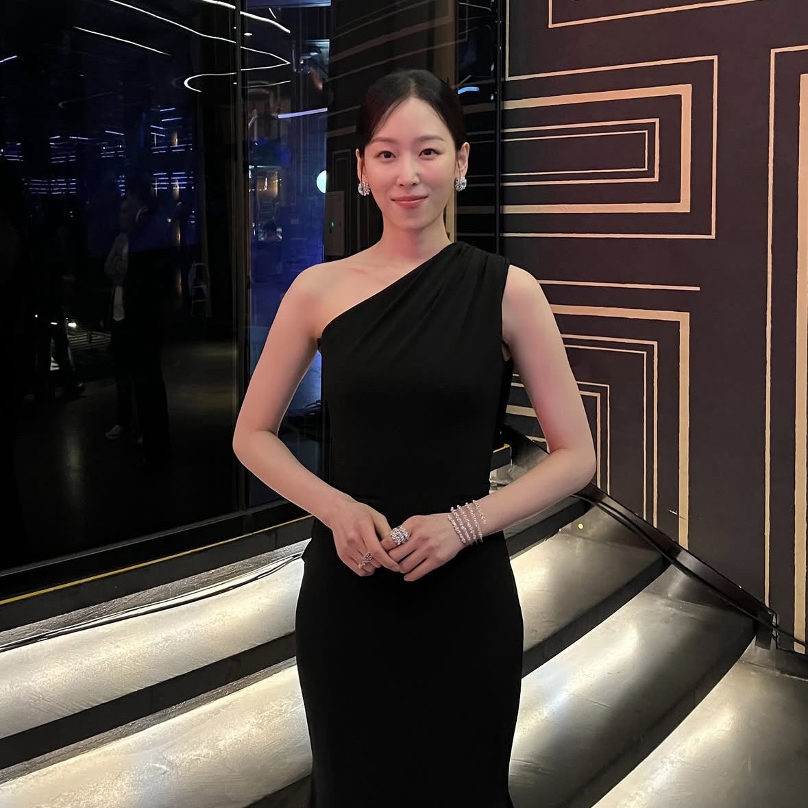 Latest photo of Seo Hyunjin