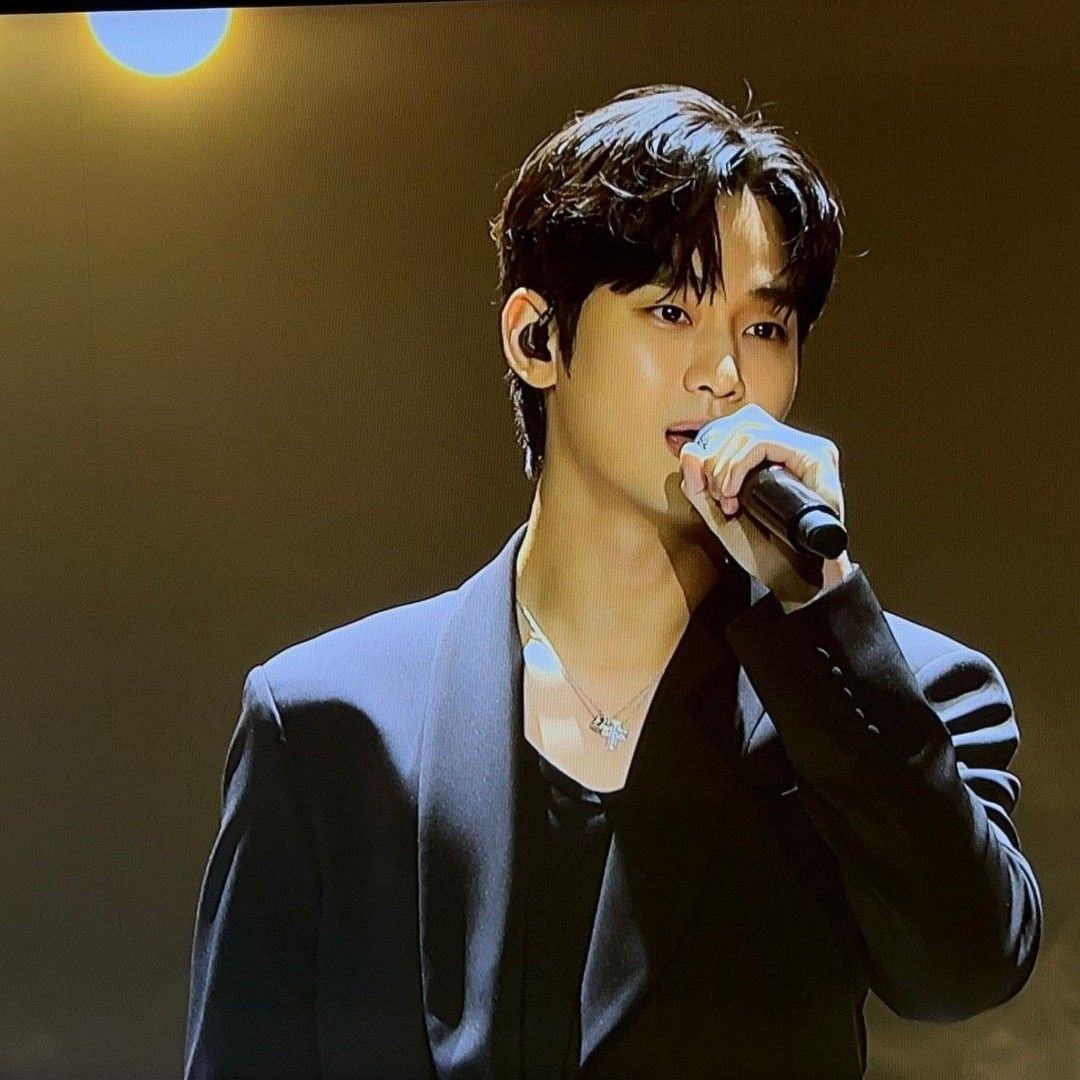 Latest photo of Kim Soohyun