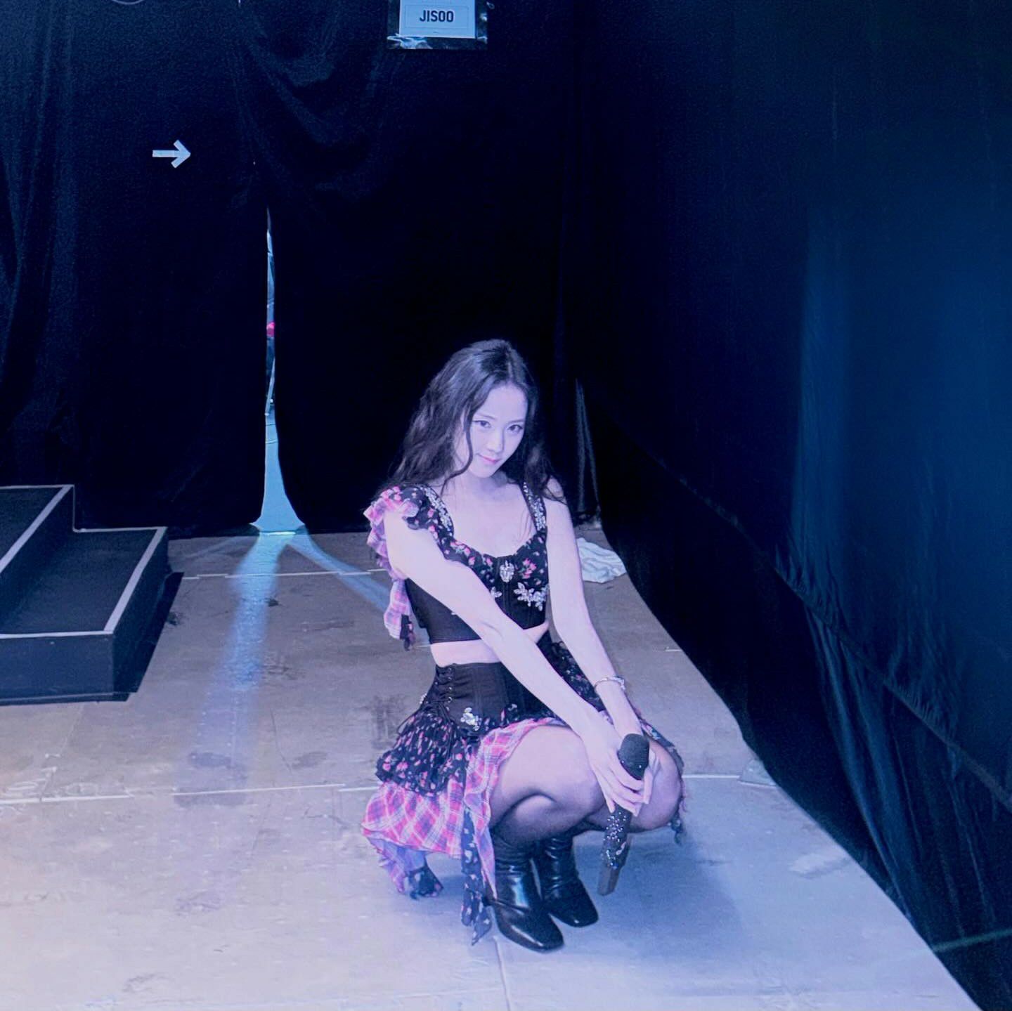 Latest photo of Jisoo (1995)