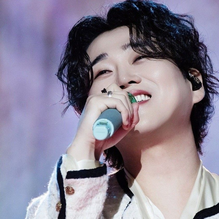 Recent activity shot of Hwang Youngwoong