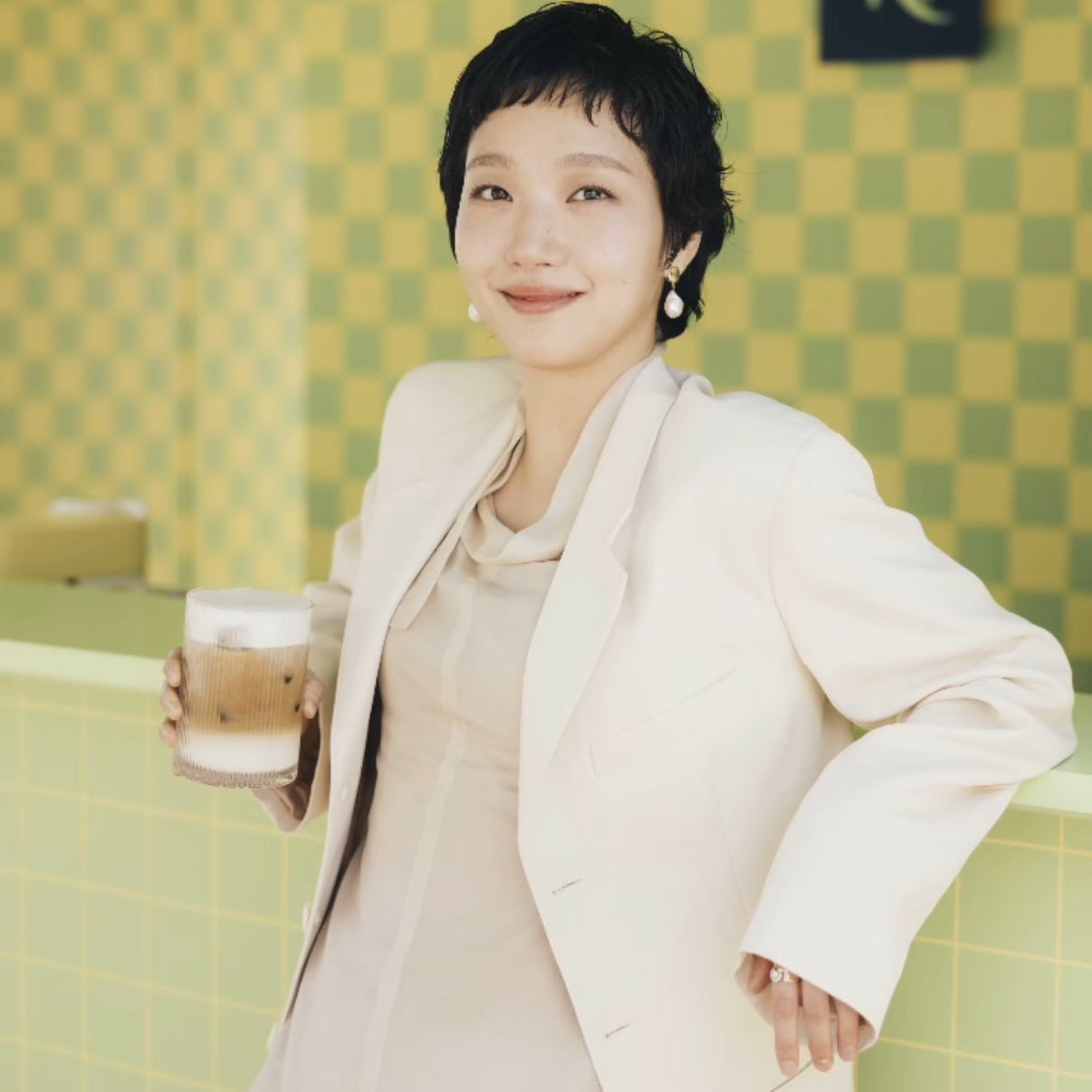 김고은의 비하인드 컷