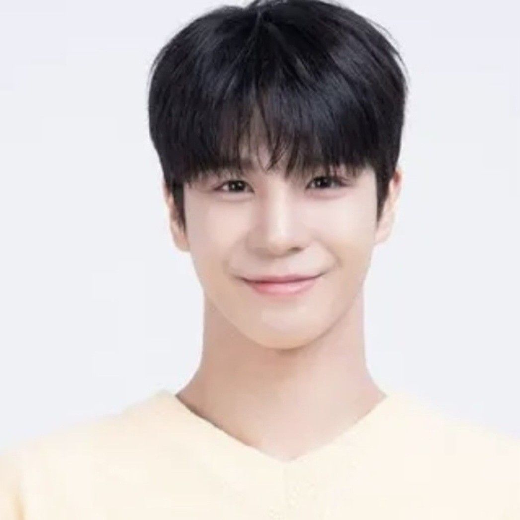 粉丝拍下的郑东元瞬间