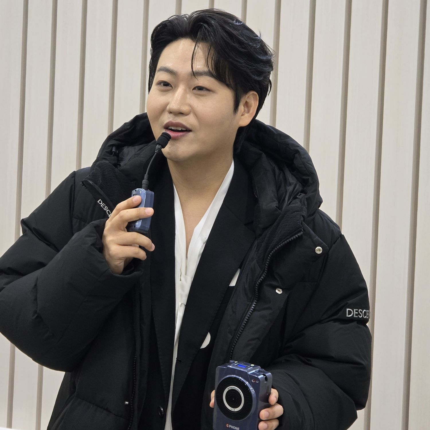 Min Soohyun的幕后花絮