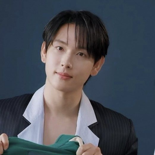 Recent activity shot of Lim Siwan