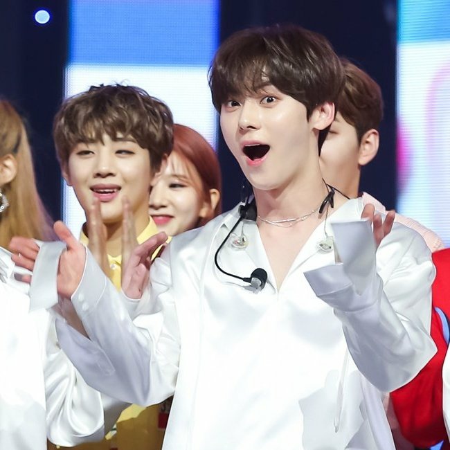 Latest photo of Hwang Minhyun