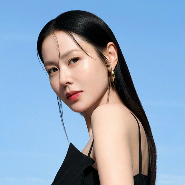 A moment captured by a fan of Son Yejin