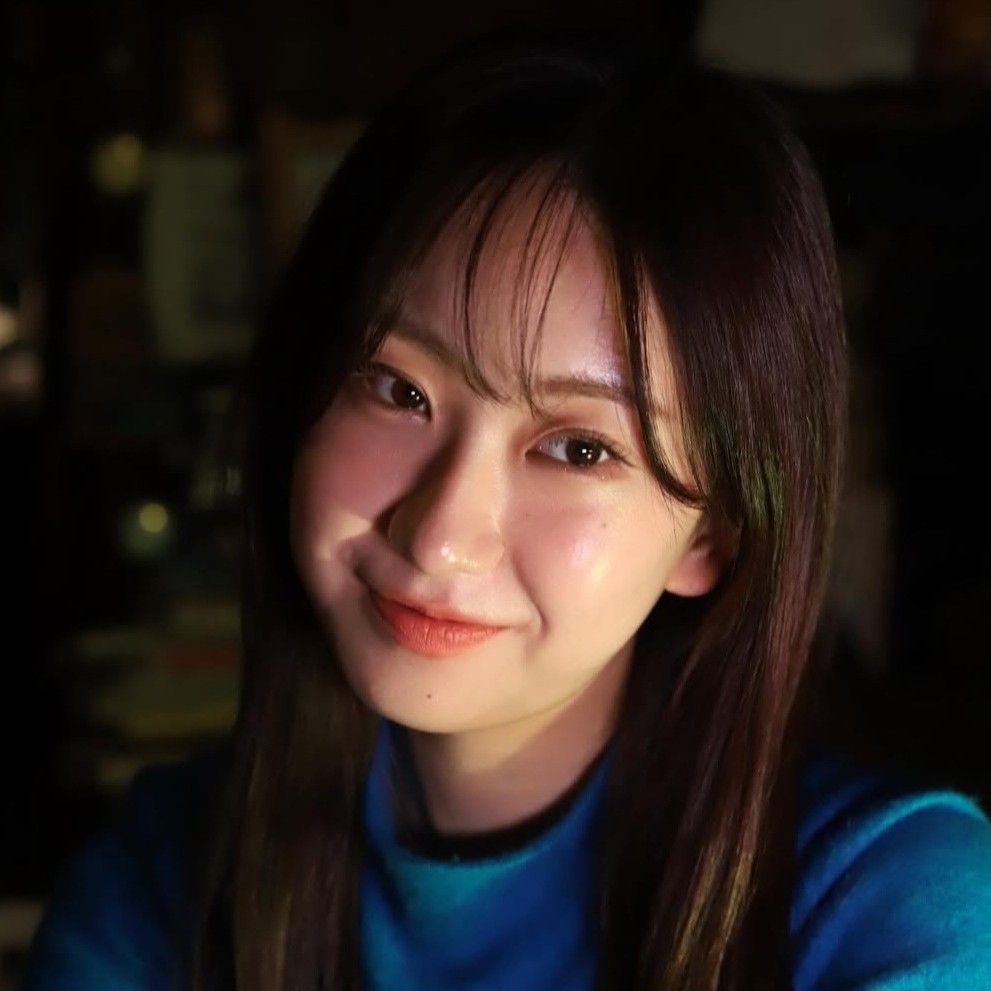 Cuplikan di balik layar dari Jeon Yujin