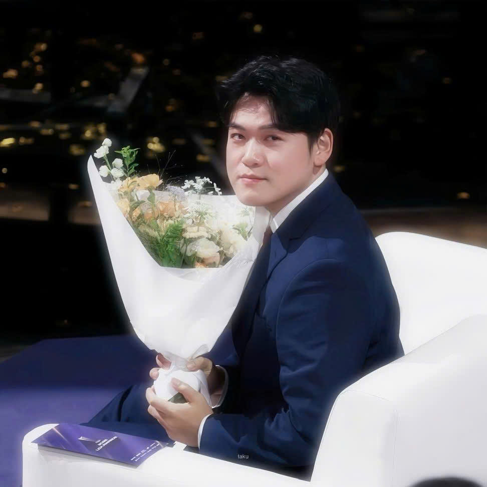 Cuplikan di balik layar dari Gumayusi