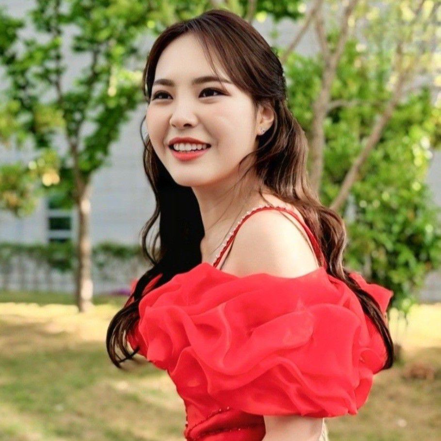 Recent activity shot of Miss Kim