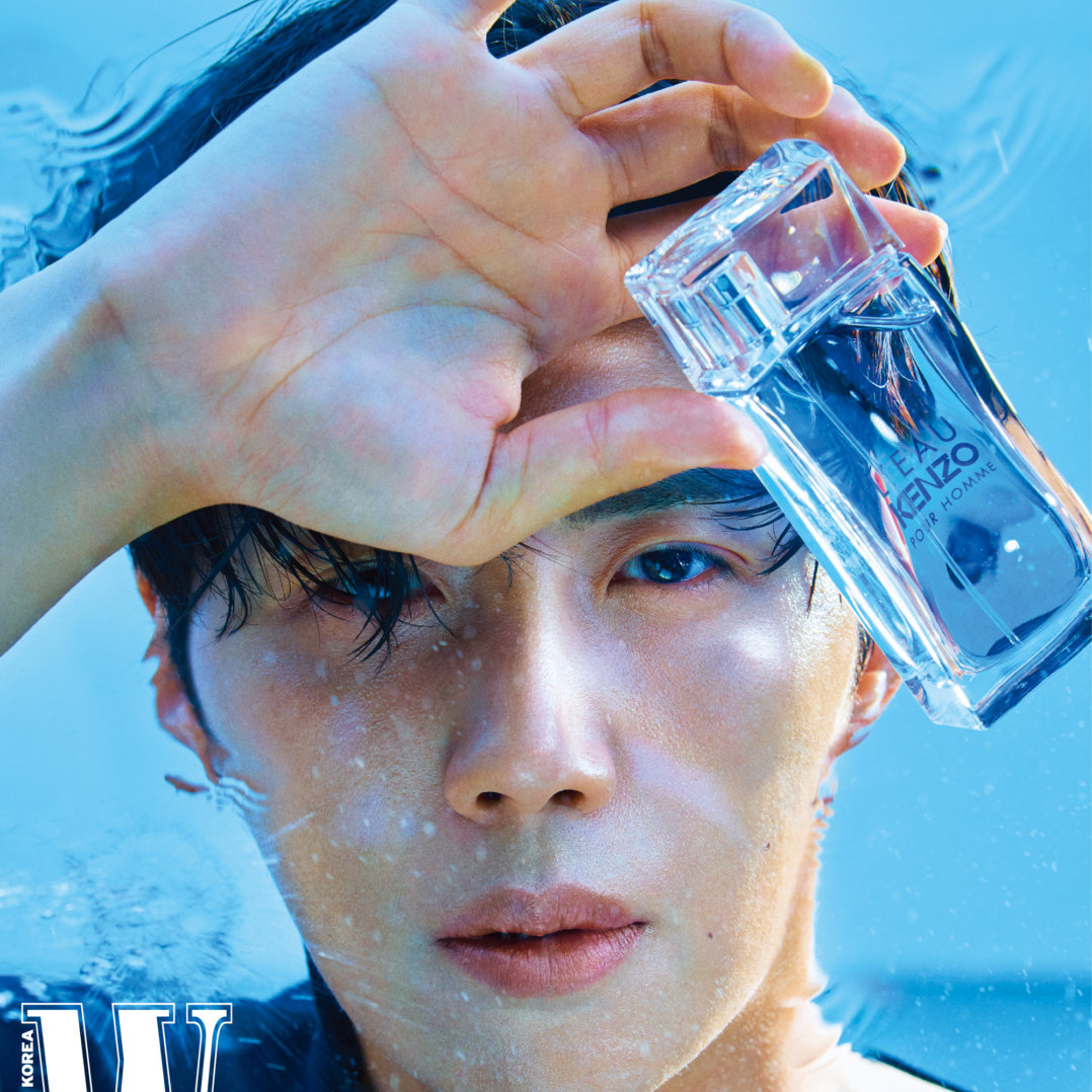 A moment captured by a fan of Kim Seonho