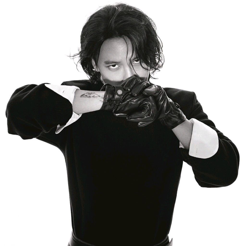 Behind-the-scenes cut of Kim Namgil